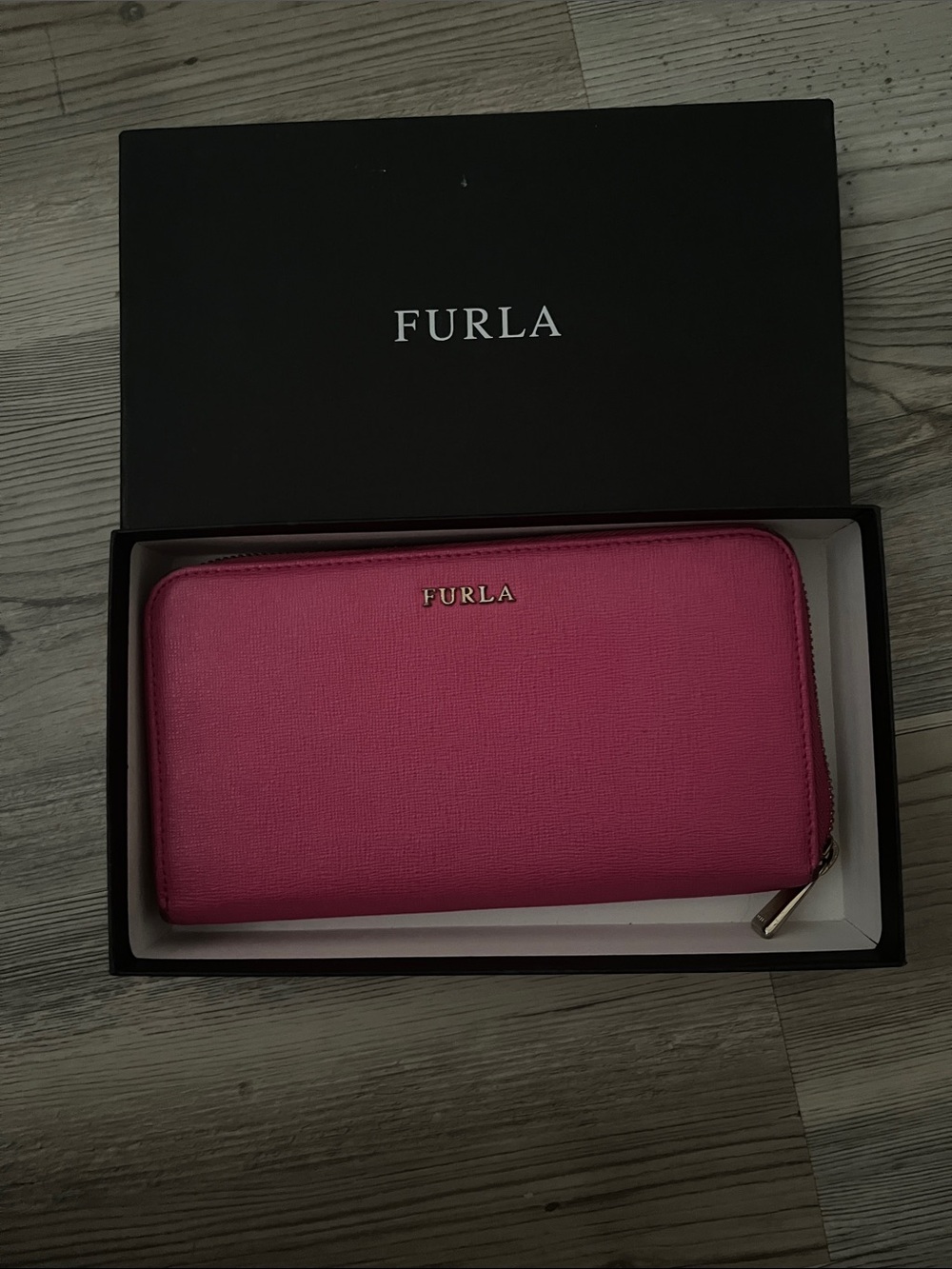 Furla Fuchsia Zip-Around Leather Wallet - Picture 2 of 11